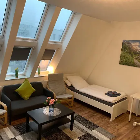 Cityapartment Platinum-zentrum Mit Parkplatz Апартаменты Билефельд